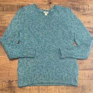 L.L. Bean Women's Blue Crew Neck Sweater